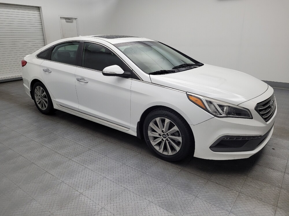 2017 Hyundai Sonata in Maple Heights, OH 44137 - 18092970 11