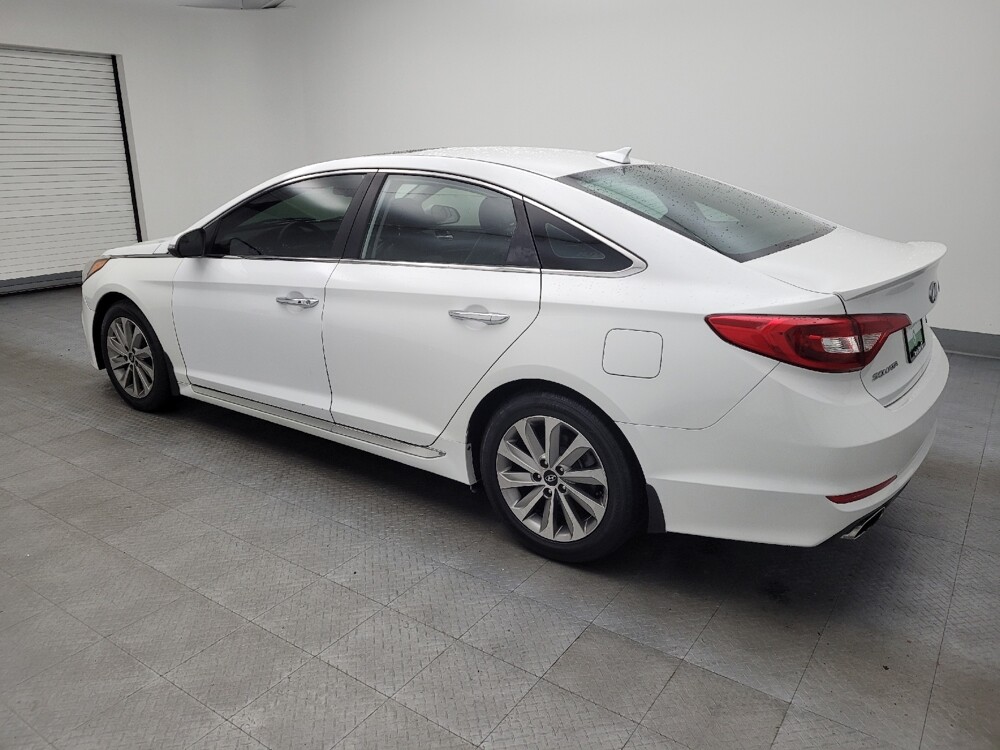 2017 Hyundai Sonata in Maple Heights, OH 44137 - 18092970 3