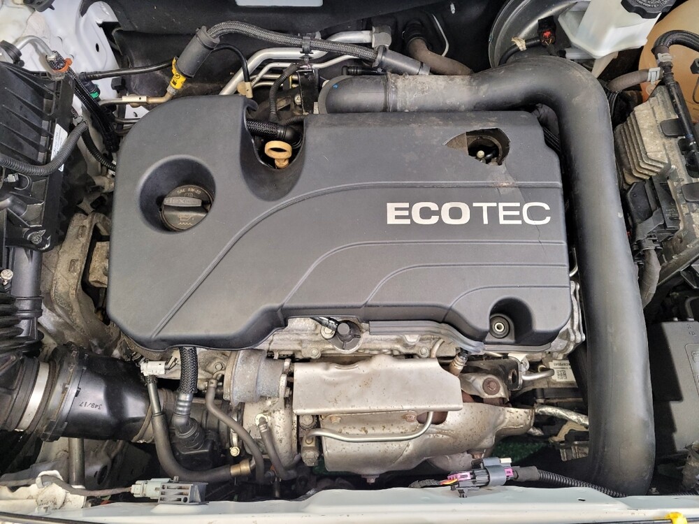 2018 GMC Terrain in Maple Heights, OH 44137 - 18092972 30