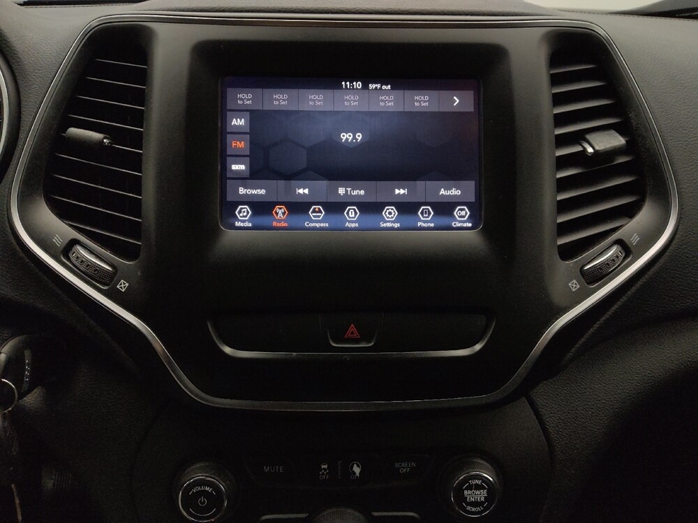 2019 Jeep Cherokee in Independence, MO 64055 - 18092973 25