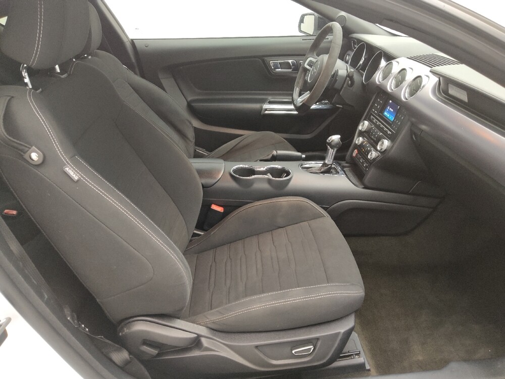 2017 Ford Mustang in Independence, MO 64055 - 18092978 21