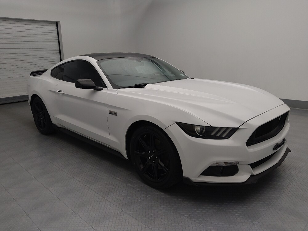 2017 Ford Mustang in Independence, MO 64055 - 18092978 11