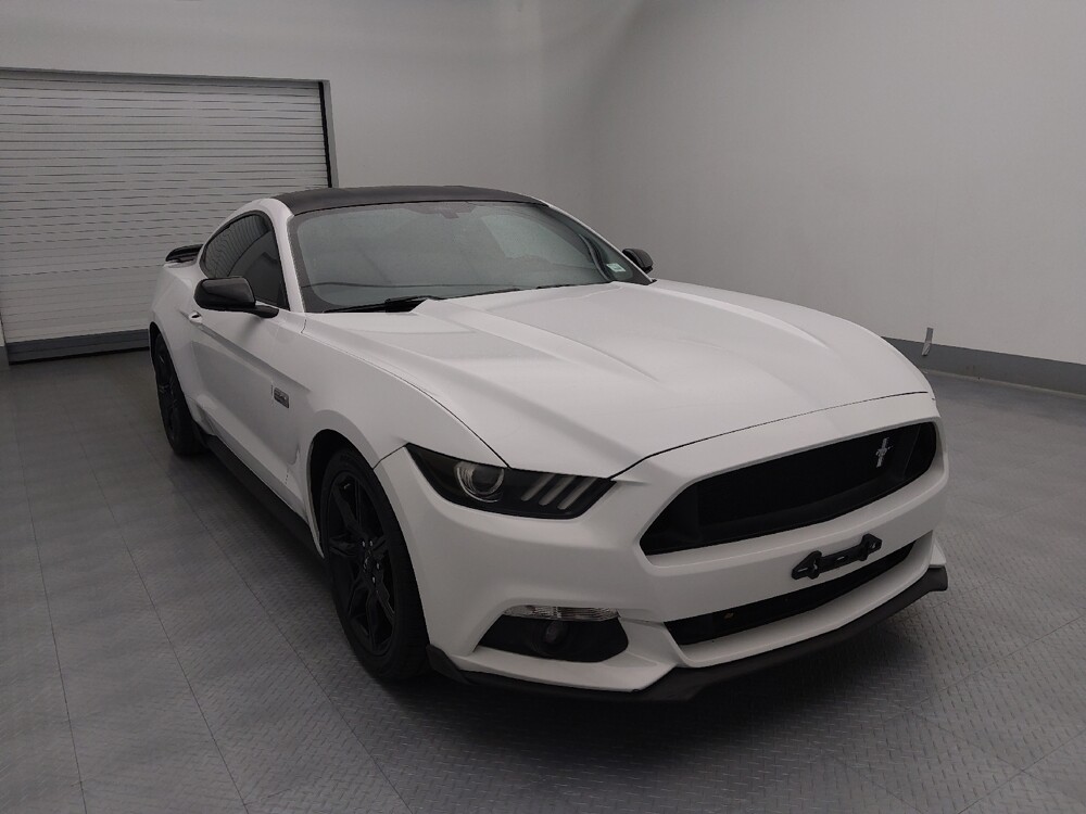 2017 Ford Mustang in Independence, MO 64055 - 18092978 13