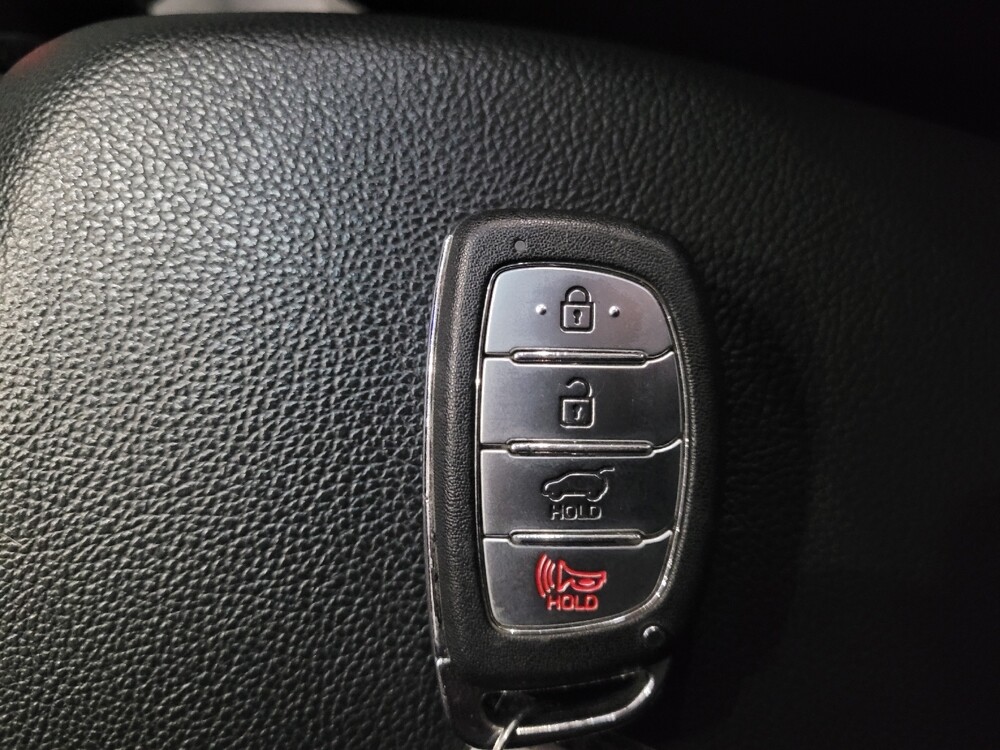 2016 Hyundai Elantra in Williamstown, NJ 8094 - 18092979 32