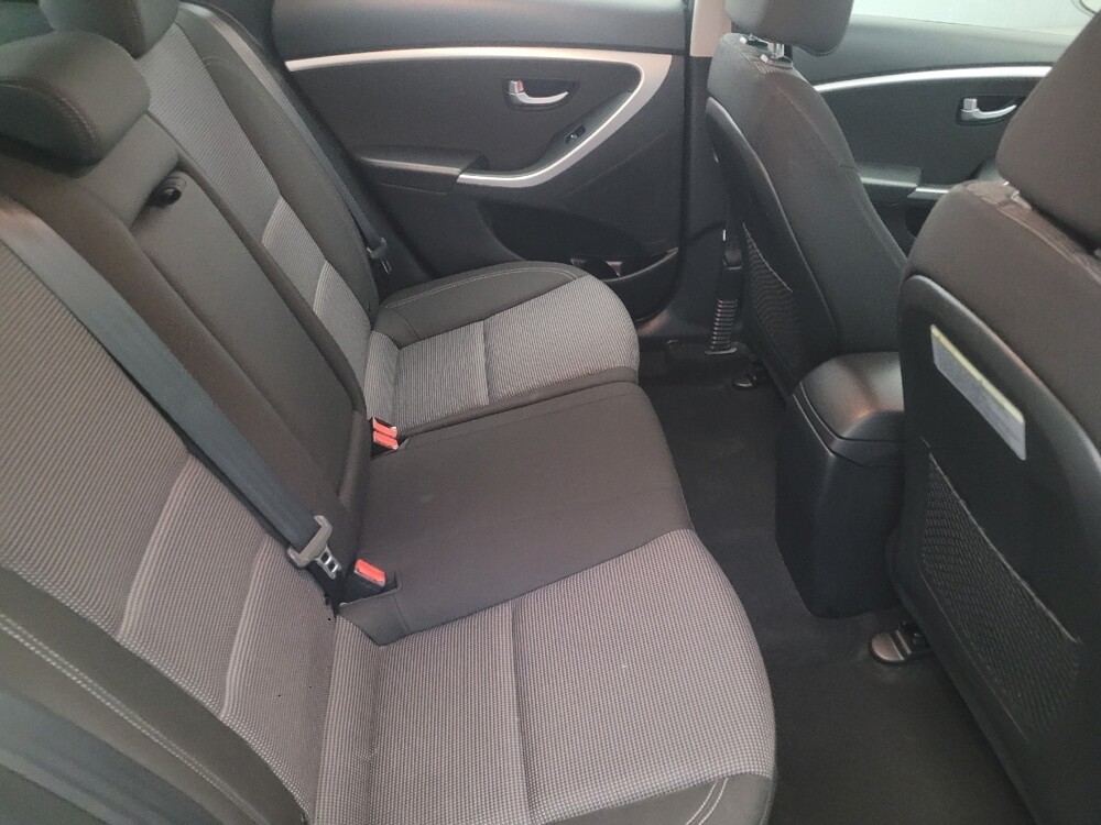 2016 Hyundai Elantra in Williamstown, NJ 8094 - 18092979 19