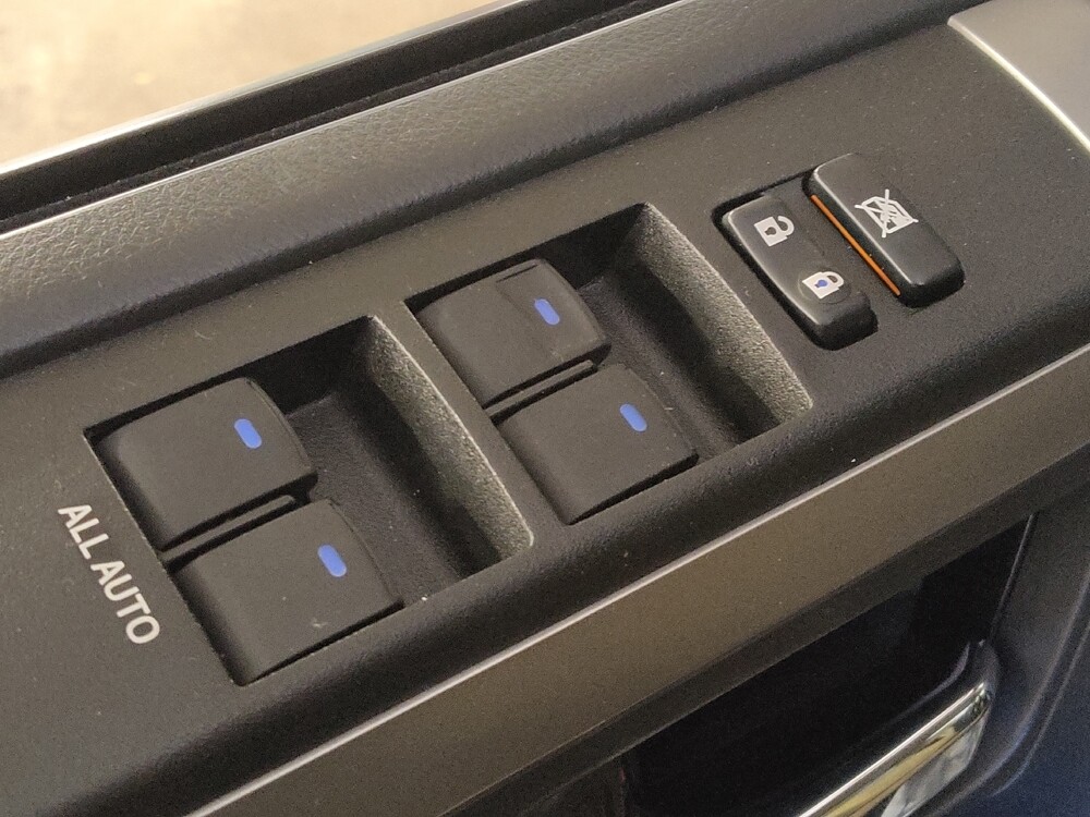 2021 Toyota 4Runner in Tampa, FL 33612 - 18092980 27