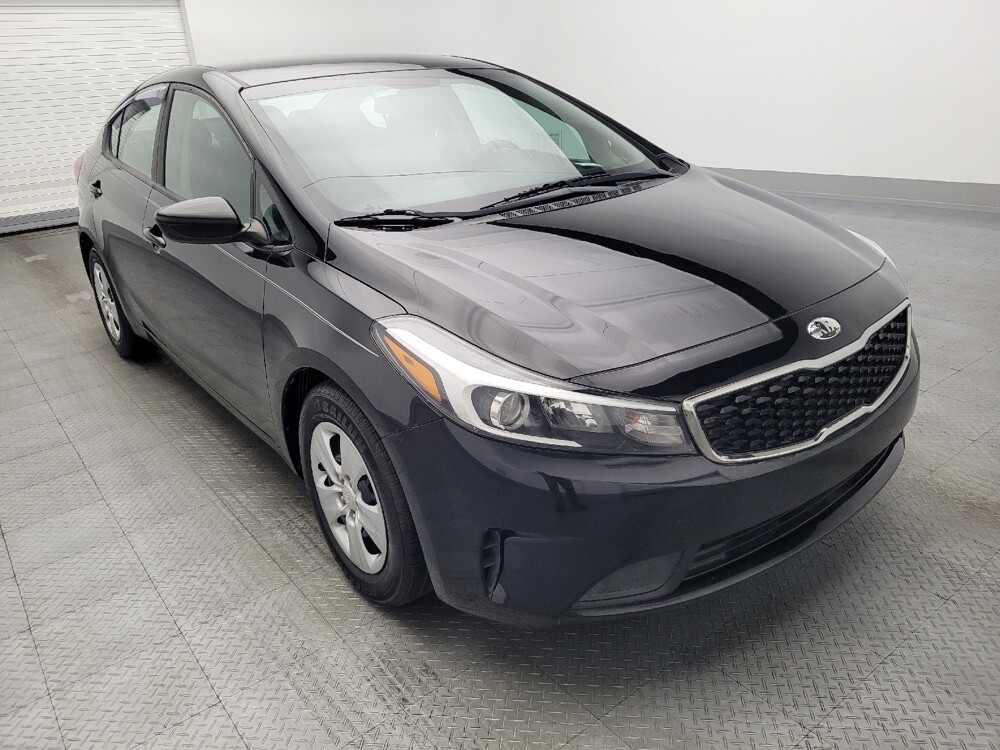 2017 Kia Forte in Ocala, FL 34471 - 18092983 13