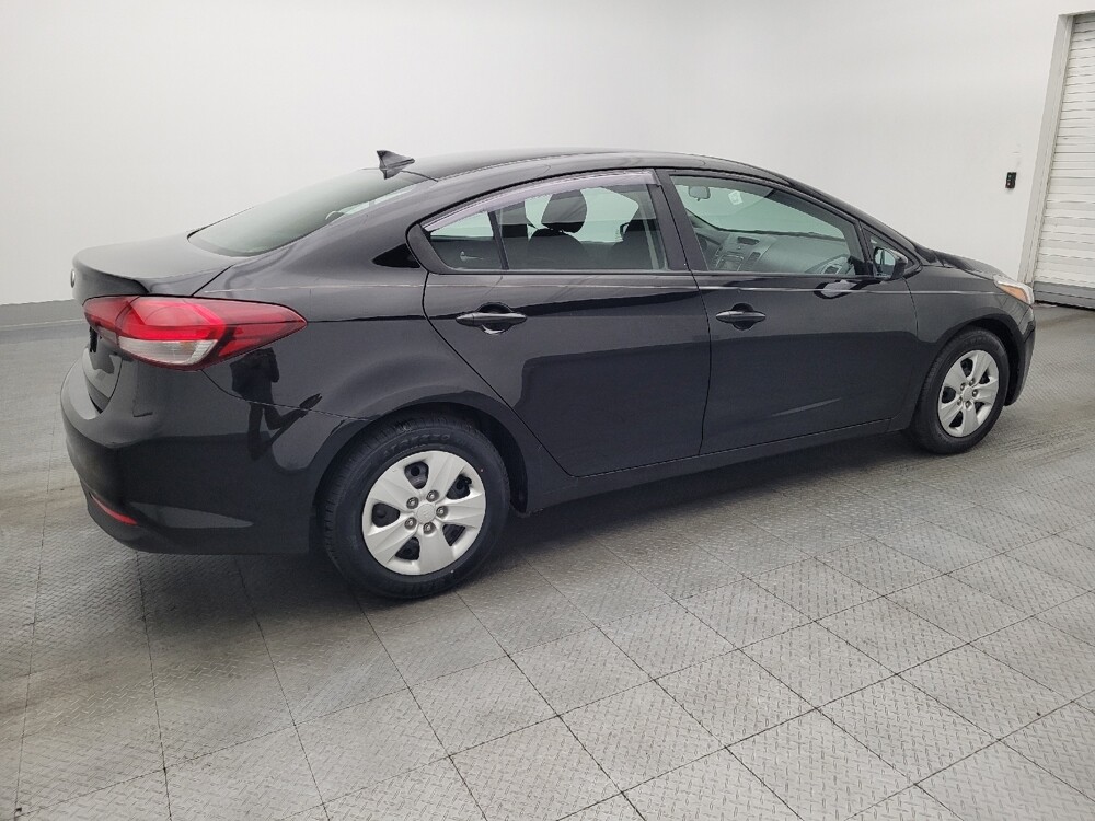 2017 Kia Forte in Ocala, FL 34471 - 18092983 10