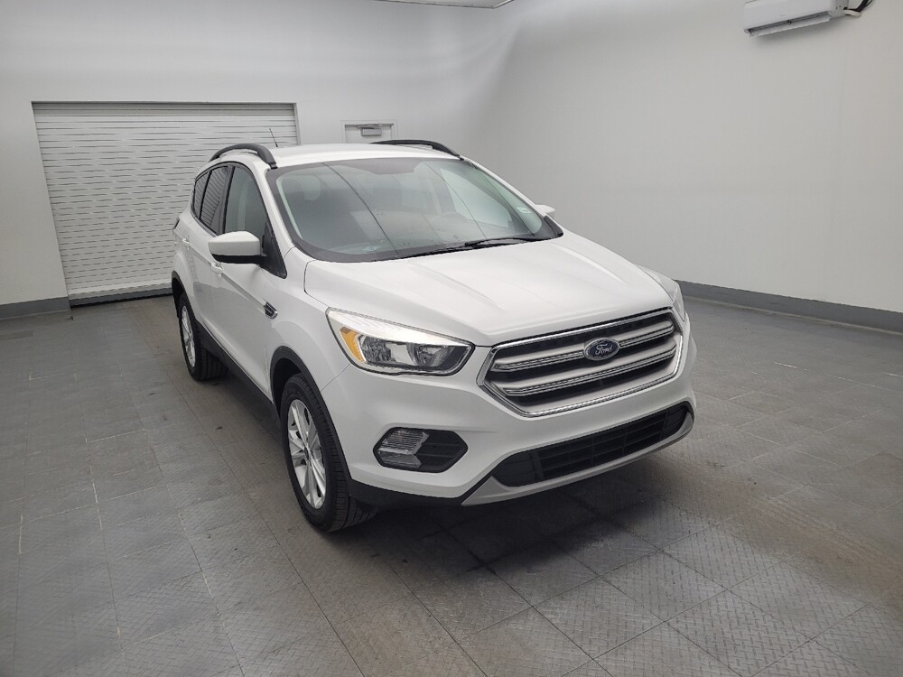 2018 Ford Escape in Fairfield, OH 45014 - 18092987 13