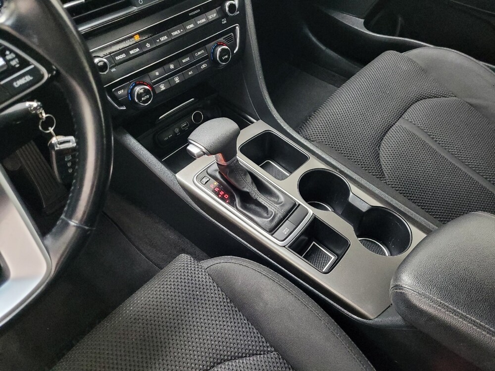 2019 Kia Optima in Allentown, PA 18103 - 18092989 26