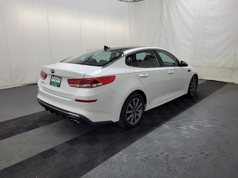 2019 Kia Optima in Allentown, PA 18103 - 18092989 9