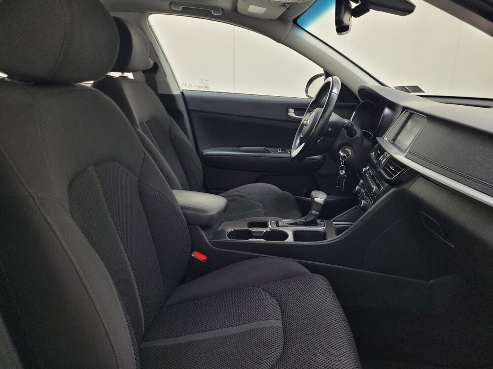 2019 Kia Optima in Allentown, PA 18103 - 18092989 21