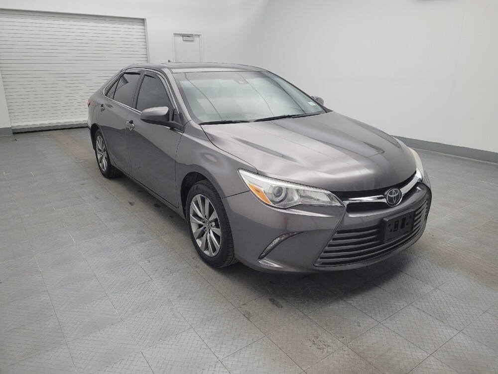 2017 Toyota Camry in Fairfield, OH 45014 - 18092991 13