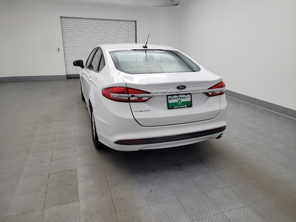 2017 Ford Fusion in Fairfield, OH 45014 - 18092993 6