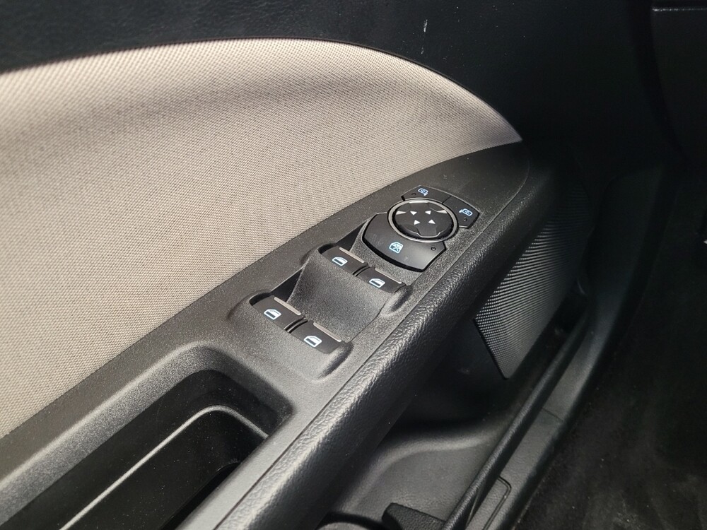 2017 Ford Fusion in Fairfield, OH 45014 - 18092993 27