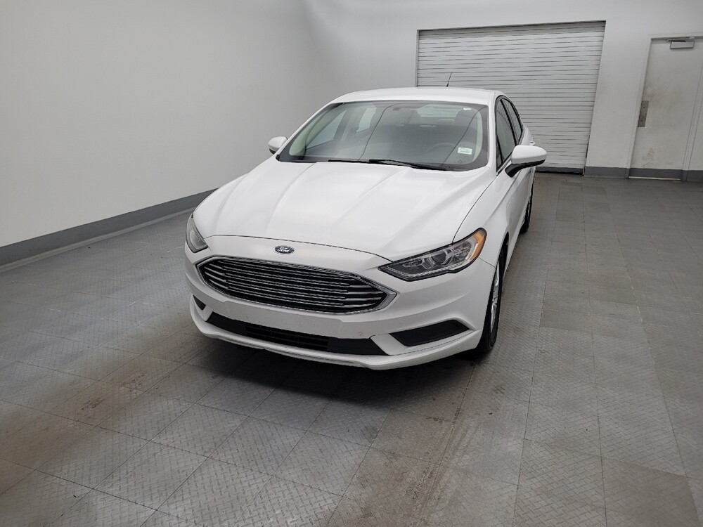 2017 Ford Fusion in Fairfield, OH 45014 - 18092993 15