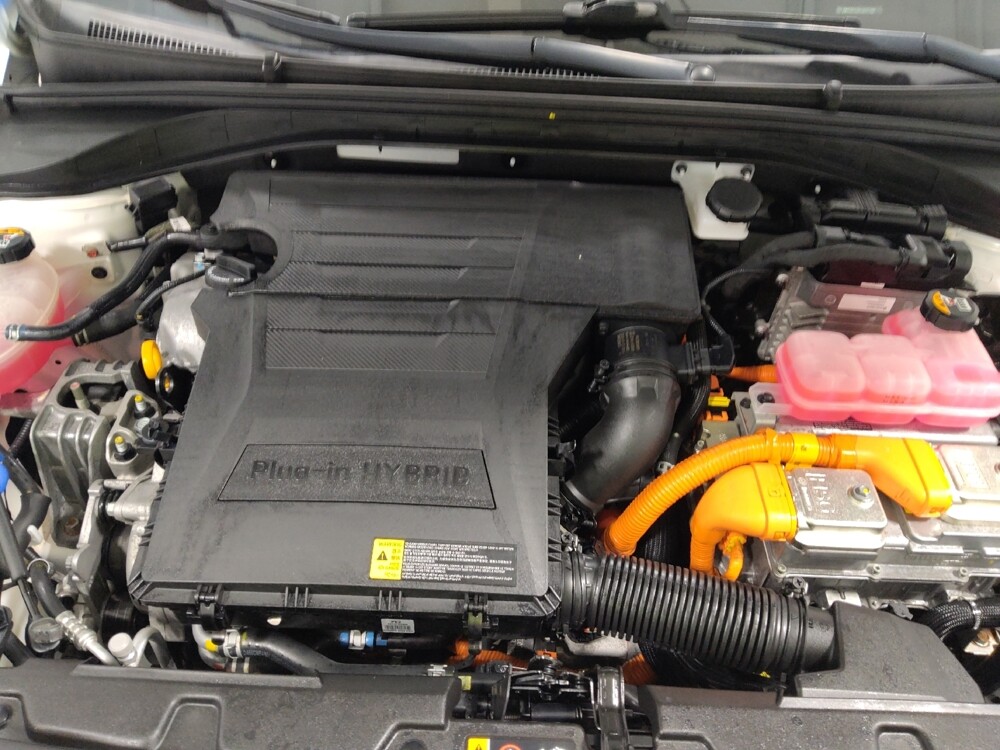 2020 Hyundai Ioniq in Columbus, OH 43231 - 18092999 30