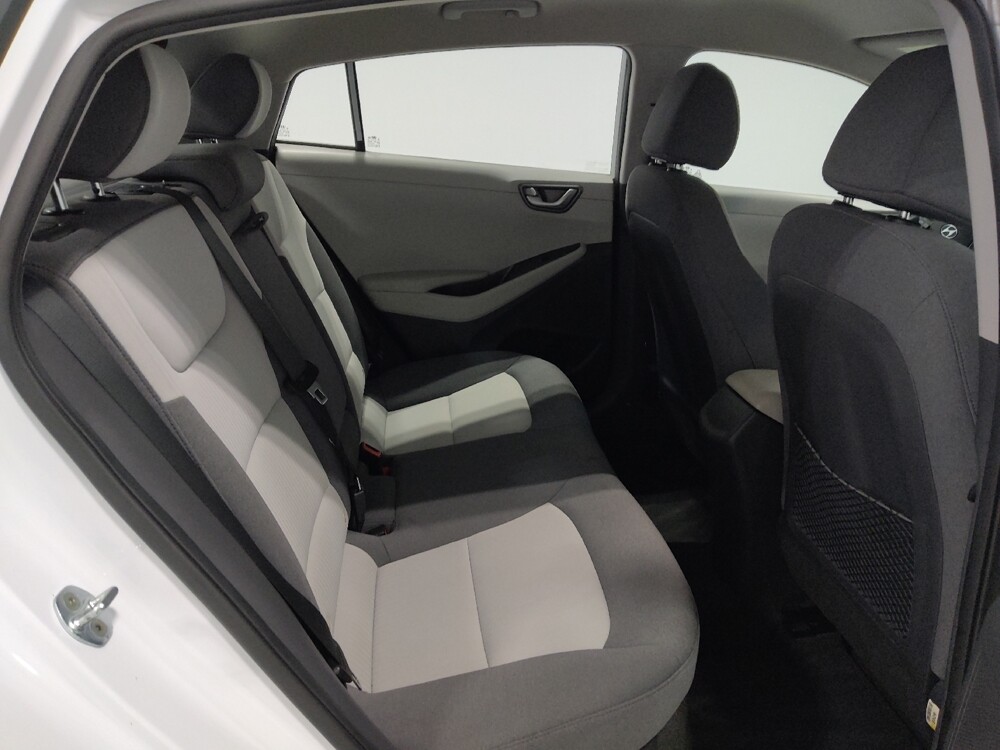2020 Hyundai Ioniq in Columbus, OH 43231 - 18092999 19
