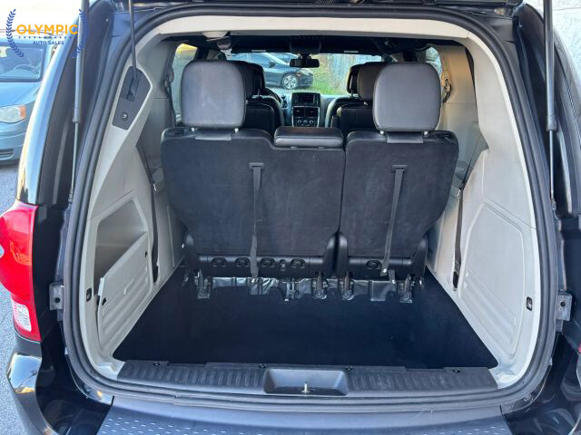 2020 Dodge Grand Caravan in Decatur, GA 30032 - 18093001 46