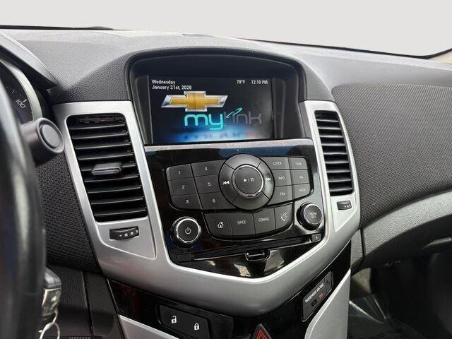 2013 Chevrolet Cruze in Mesa, AZ 85212 - 18093005 19