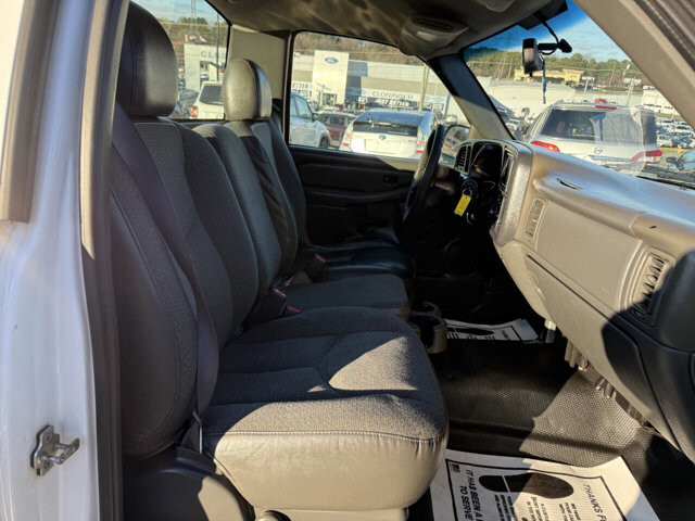 2005 Chevrolet Silverado 1500 in Hickory, NC 28602-5144 - 18093009 2