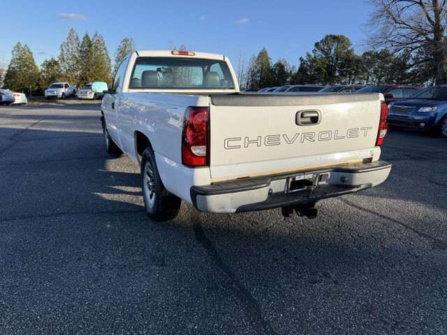 2005 Chevrolet Silverado 1500 in Hickory, NC 28602-5144 - 18093009 5