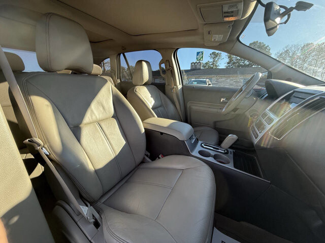2010 Ford Edge in Hickory, NC 28602-5144 - 18093018 9