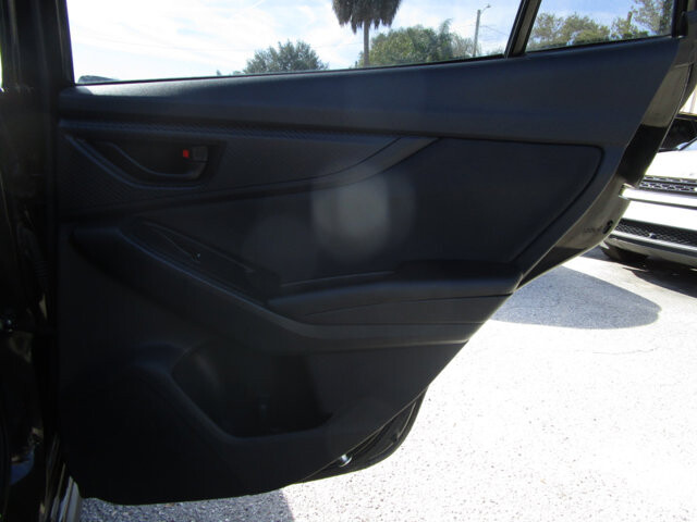 2018 Subaru Crosstrek in Tampa, FL 33604-6914 - 18093024 17