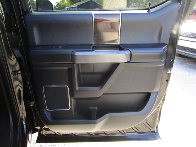 2017 Ford F150 in Tampa, FL 33604-6914 - 18093025 20