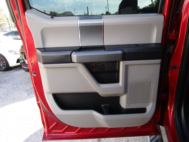 2016 Ford F150 in Tampa, FL 33604-6914 - 18093026 21