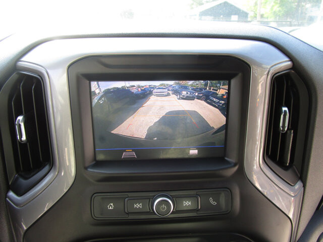 2020 Chevrolet Silverado 1500 in Tampa, FL 33604-6914 - 18093027 6