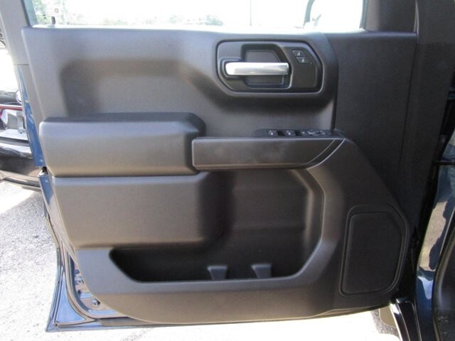 2020 Chevrolet Silverado 1500 in Tampa, FL 33604-6914 - 18093027 16