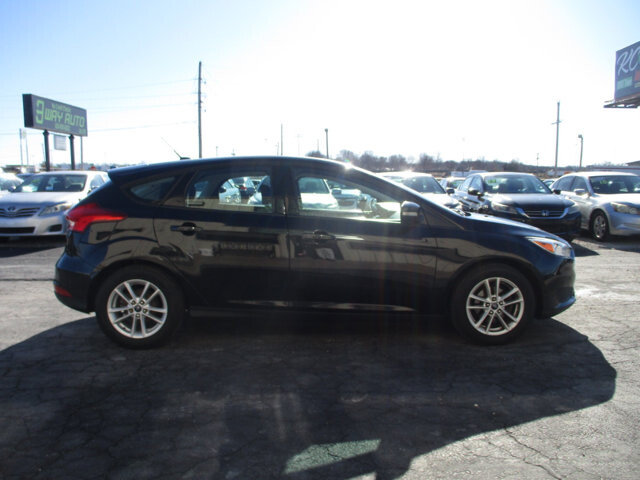 2015 Ford Focus in Oak Grove, MO 64075 - 18093029 4