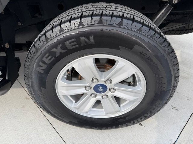 2018 Ford F150 in Knoxville, TN 37920 - 18093031 31