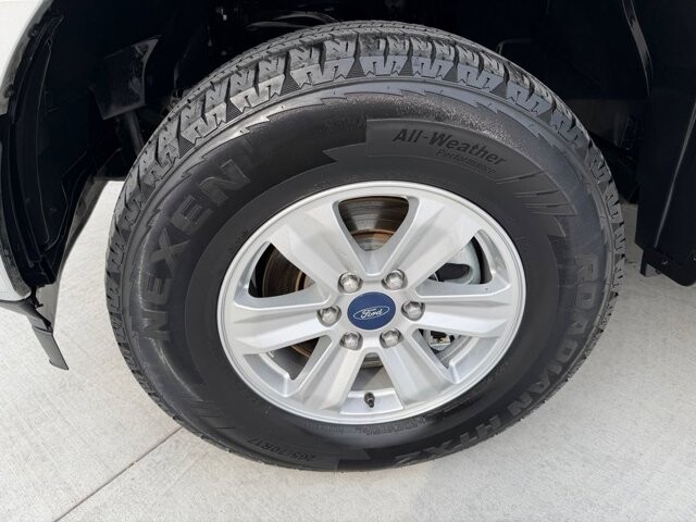 2018 Ford F150 in Knoxville, TN 37920 - 18093031 30