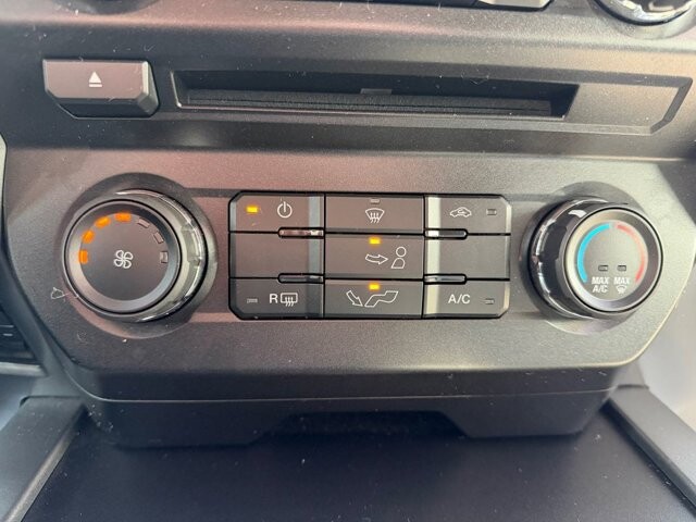 2018 Ford F150 in Knoxville, TN 37920 - 18093031 24