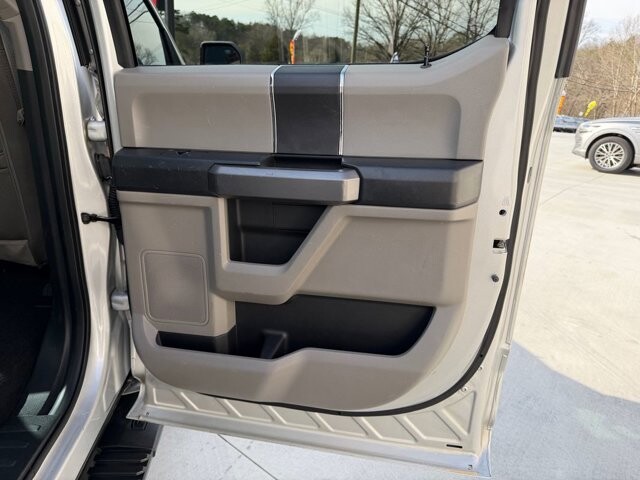 2018 Ford F150 in Knoxville, TN 37920 - 18093031 10