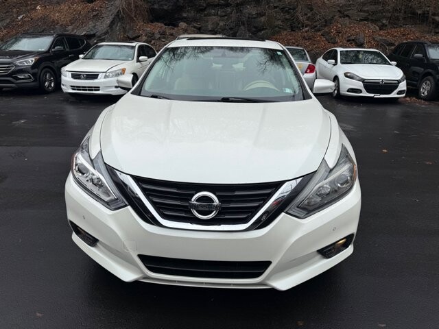 2016 Nissan Altima in Pottsville, PA 17901 - 18093033 8