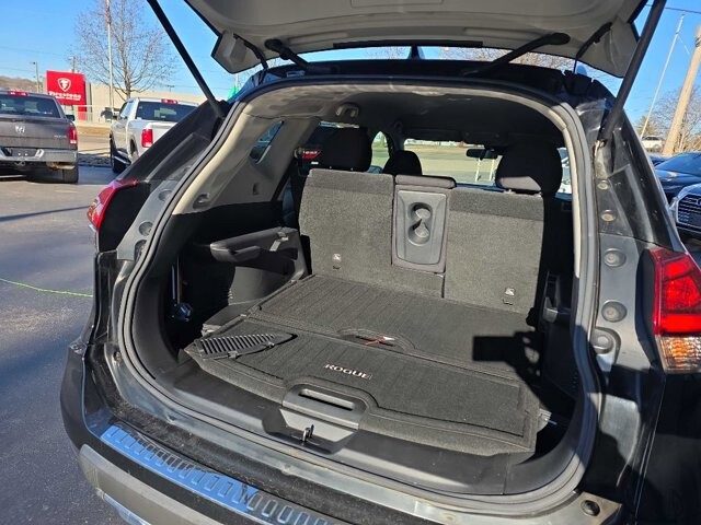 2020 Nissan Rogue in Knoxville, TN 37912 - 18093037 10