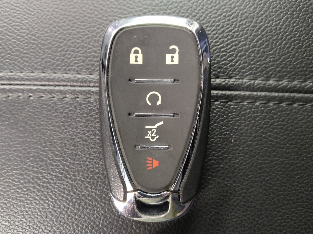 2020 Chevrolet Equinox in Baton Rouge, LA 70816 - 18093042 32