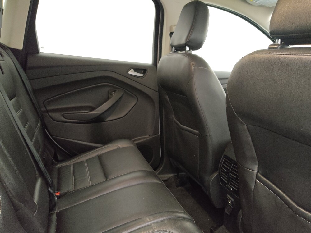 2018 Ford Escape in Clearwater, FL 33764 - 18093043 19