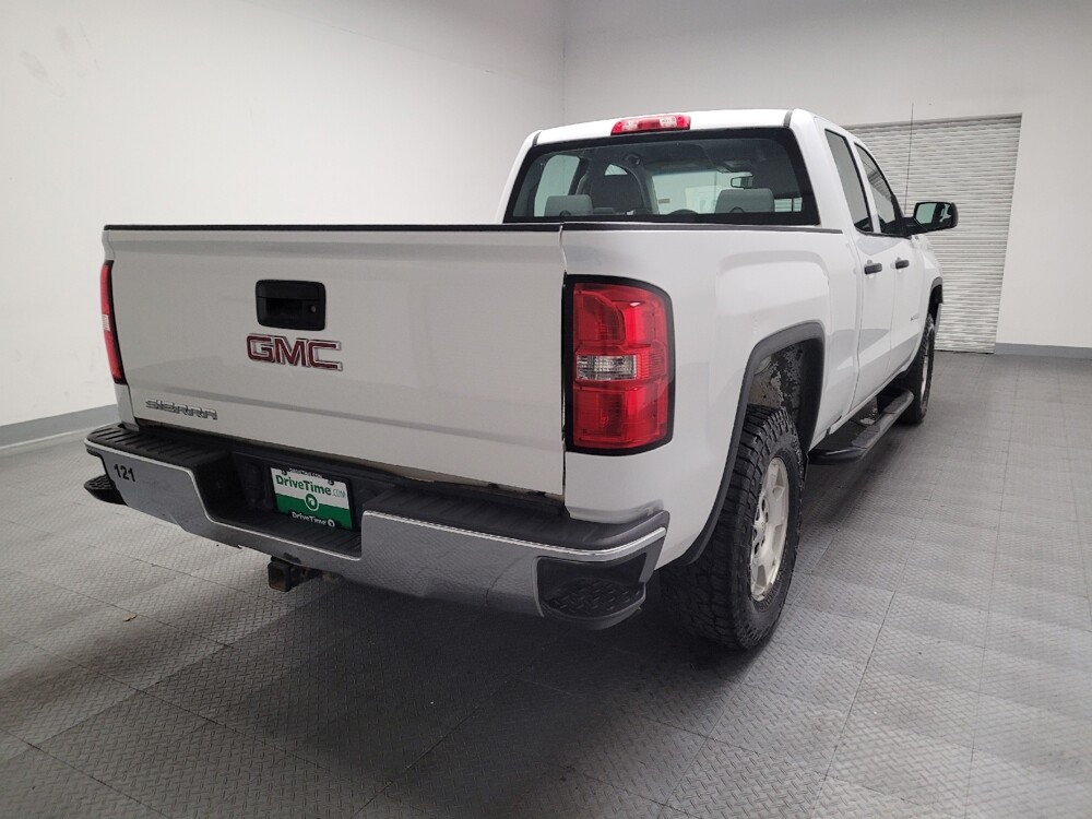 2017 GMC Sierra 1500 in Bakersfield, CA 93309 - 18093046 7