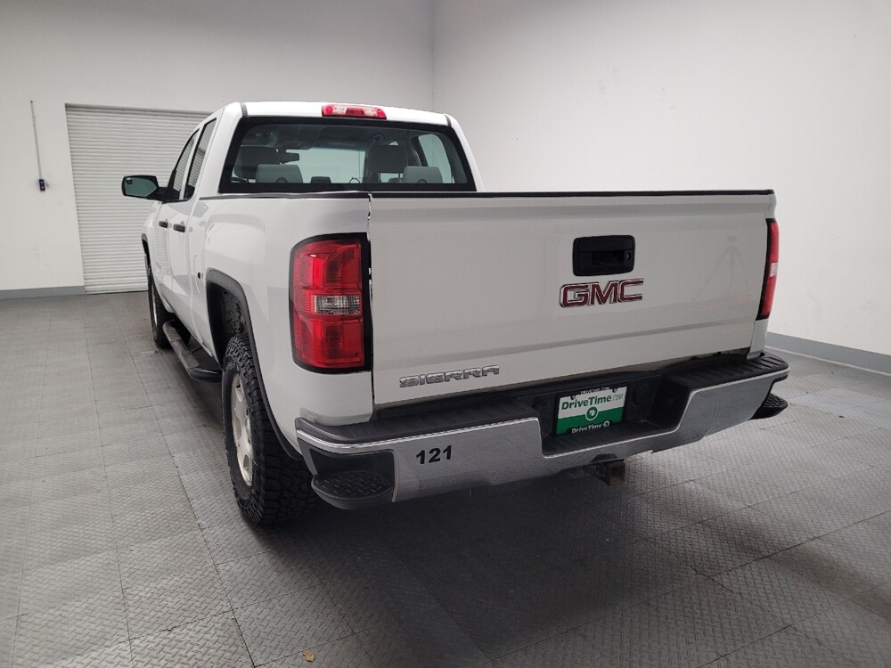 2017 GMC Sierra 1500 in Bakersfield, CA 93309 - 18093046 6