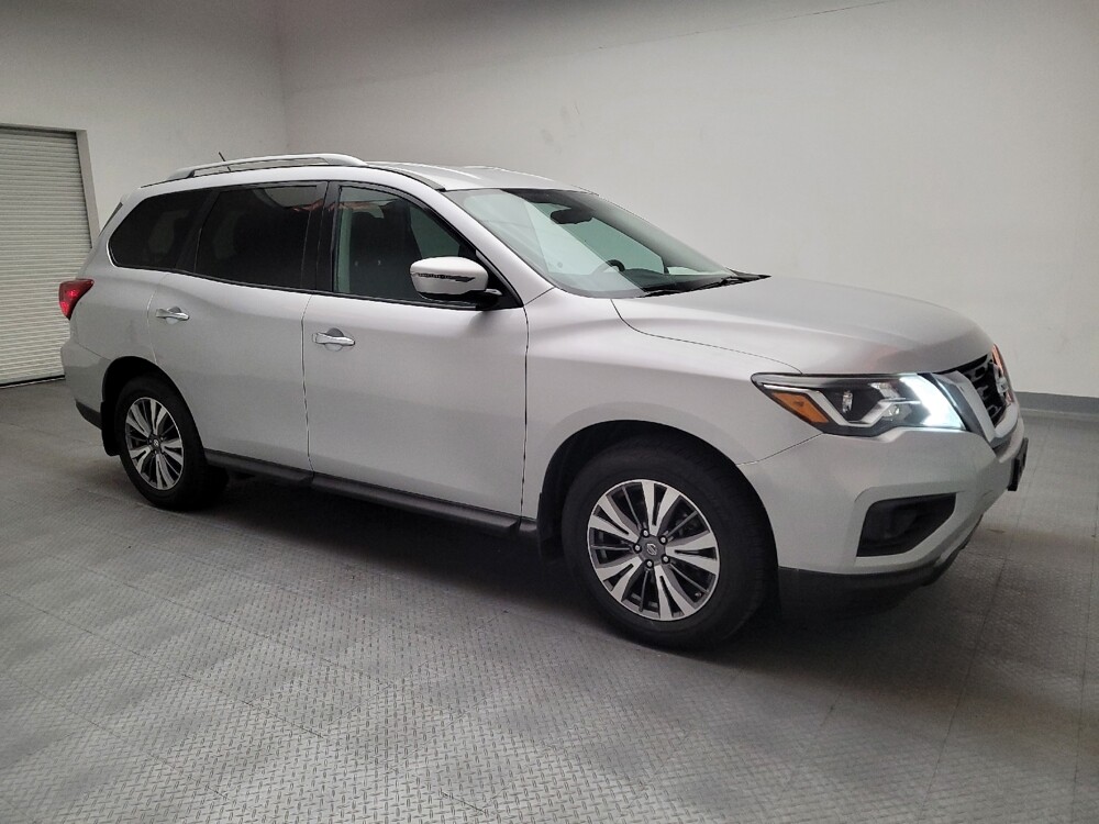 2017 Nissan Pathfinder in Torrance, CA 90504 - 18093047 11