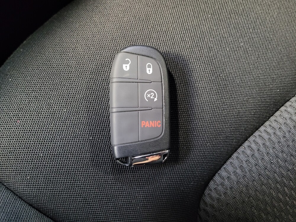 2019 Jeep Renegade in Sacramento, CA 95821 - 18093049 32