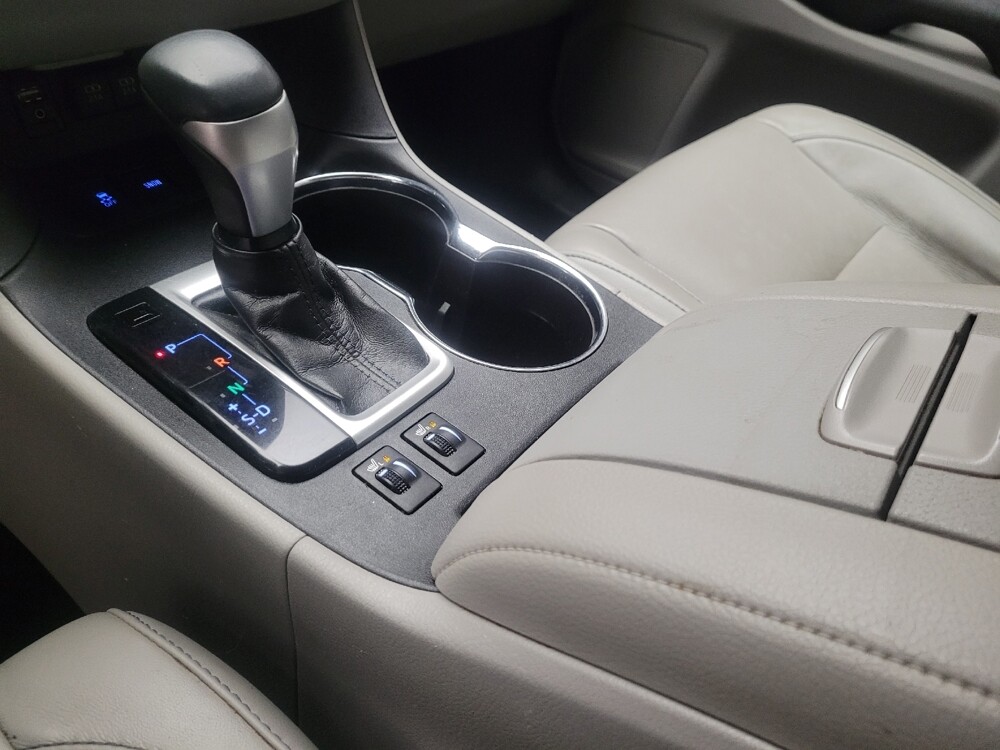 2018 Toyota Highlander in Sacramento, CA 95821 - 18093054 26