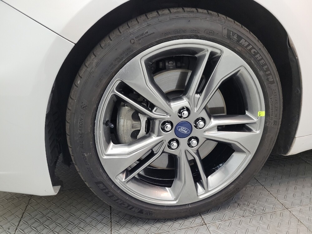 2017 Ford Fusion in Mesa, AZ 85210 - 18093056 31