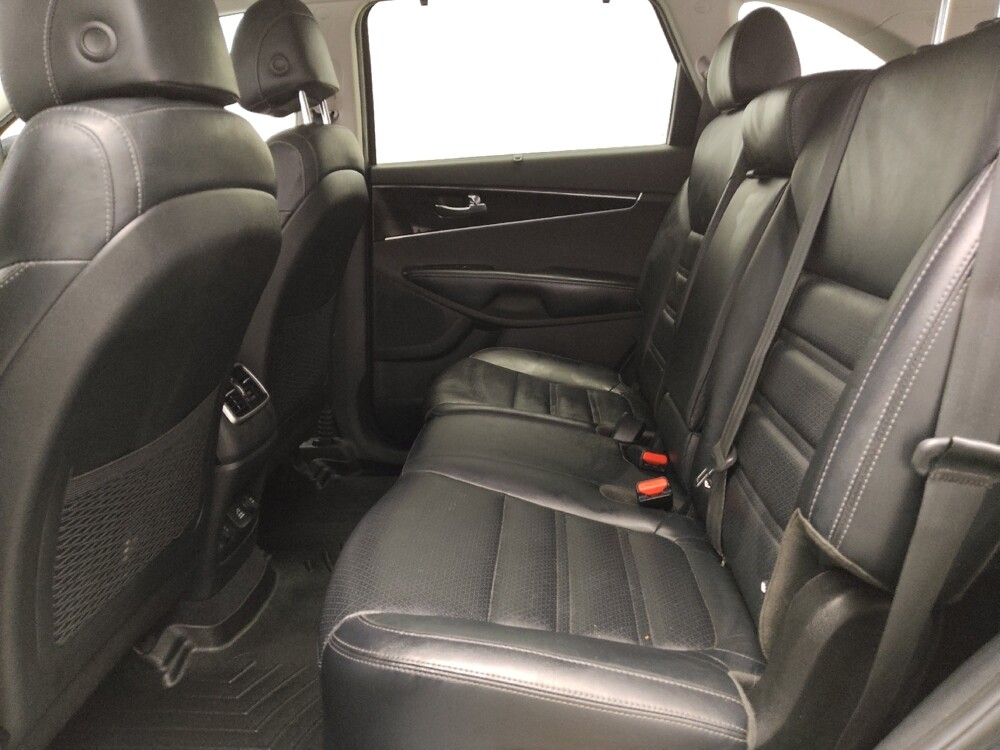 2017 Kia Sorento in Round Rock, TX 78664 - 18093057 18