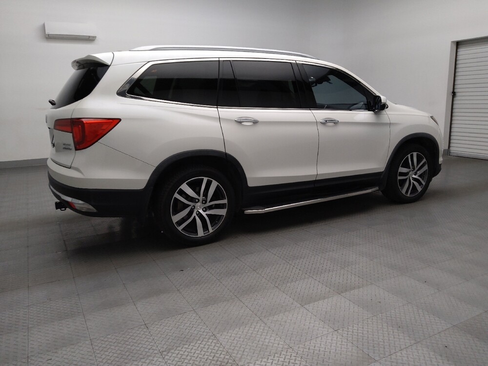 2017 Honda Pilot in Temple, TX 76502 - 18093076 10
