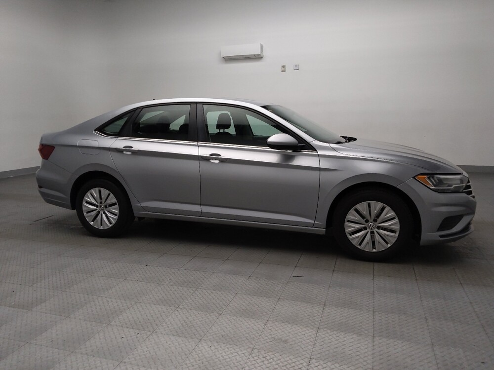 2019 Volkswagen Jetta in Oklahoma City, OK 73139 - 18093079 11